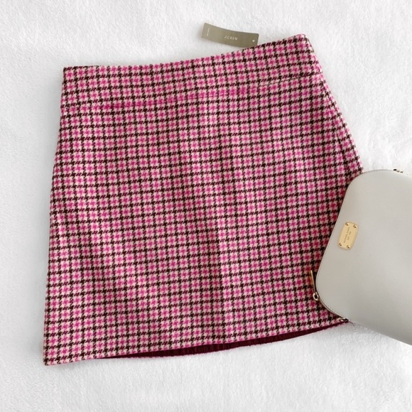 J. Crew Dresses & Skirts - J. Crew Pink Houndstooth Wool Mini Skirt Size 4